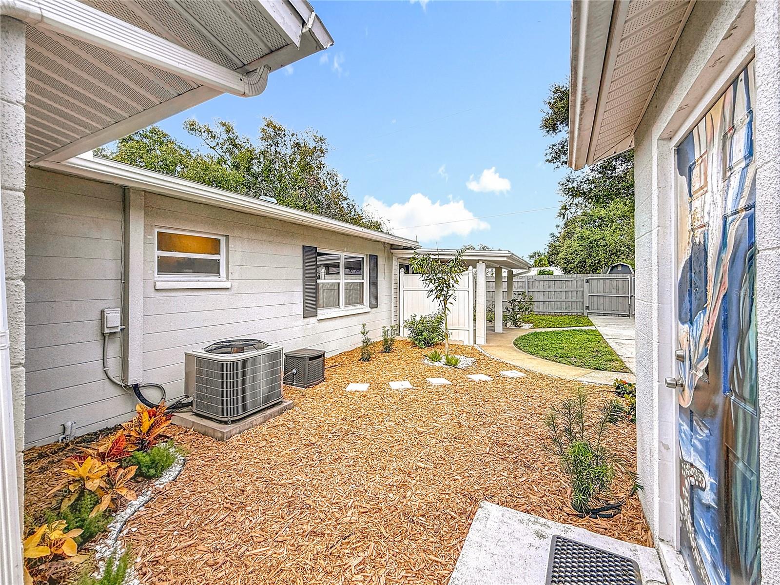 Image 43 of 66 For 3702 Wallace Avenue