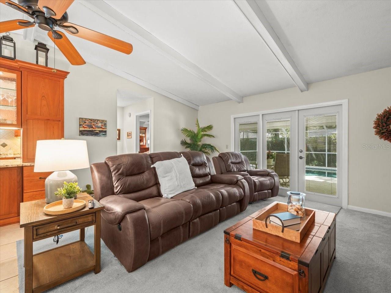 Image 15 of 34 For 15912 Hampton Village Drive
