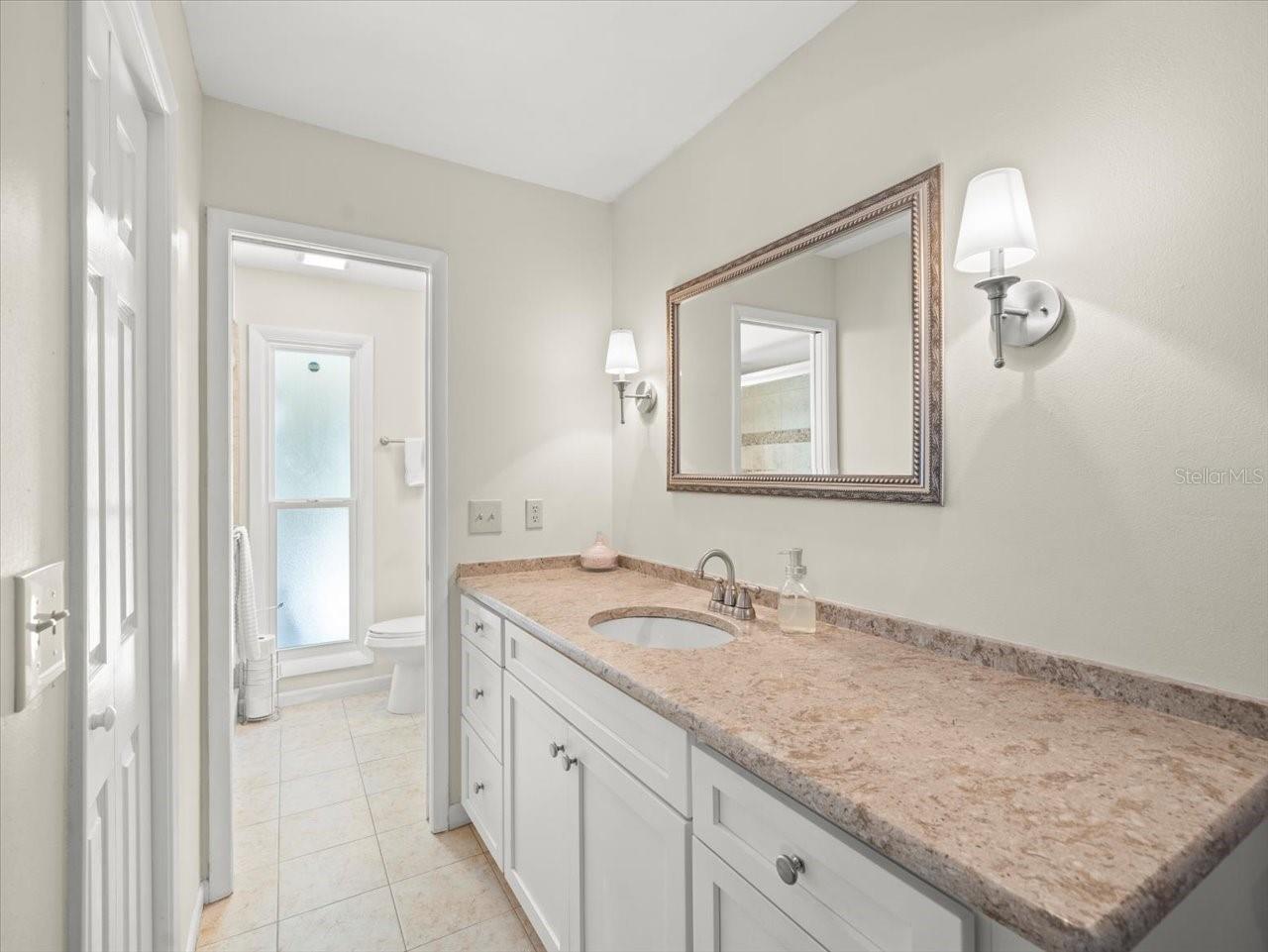 Image 19 of 34 For 15912 Hampton Village Drive