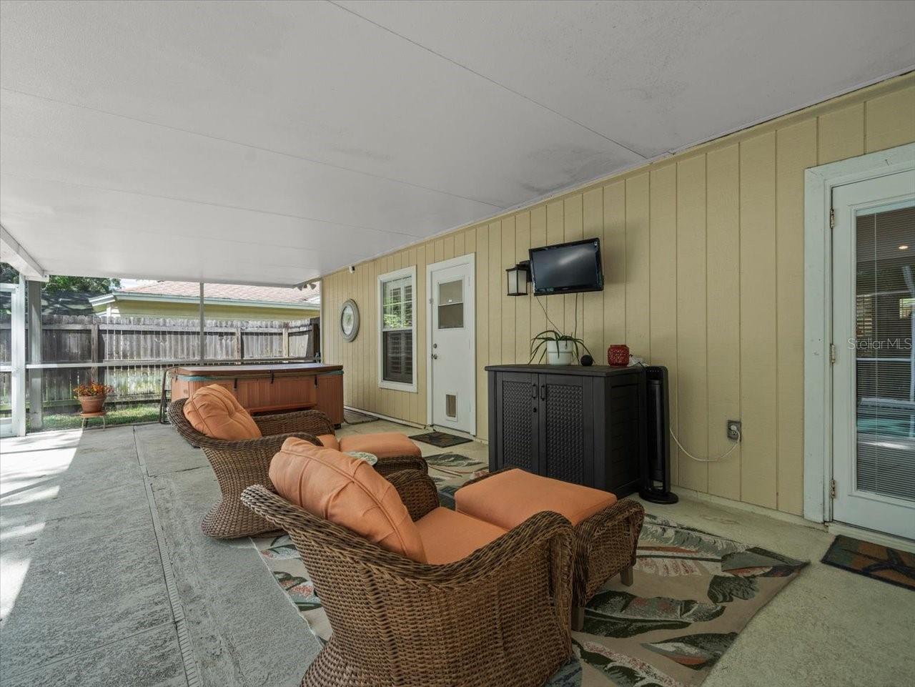 Image 30 of 34 For 15912 Hampton Village Drive