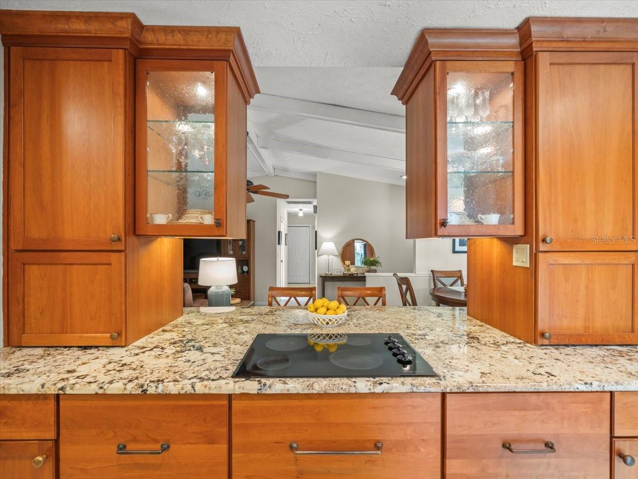 Image 6 of 34 For 15912 Hampton Village Drive