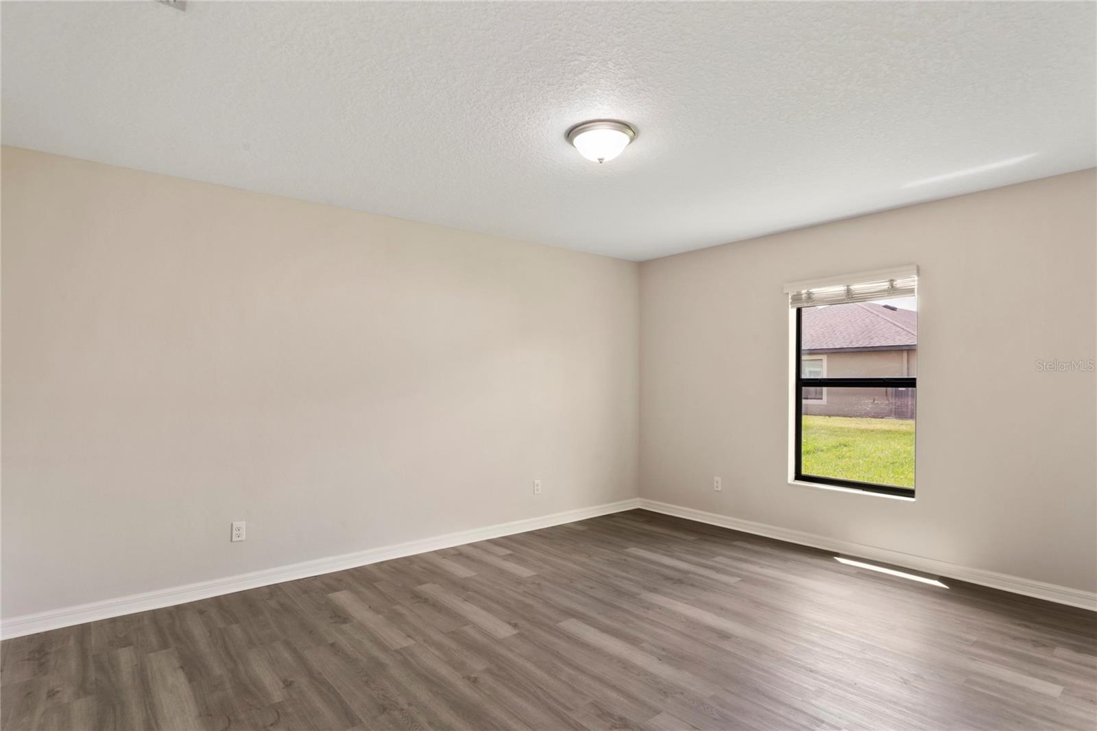Image 11 of 26 For 2211 Caspian Drive