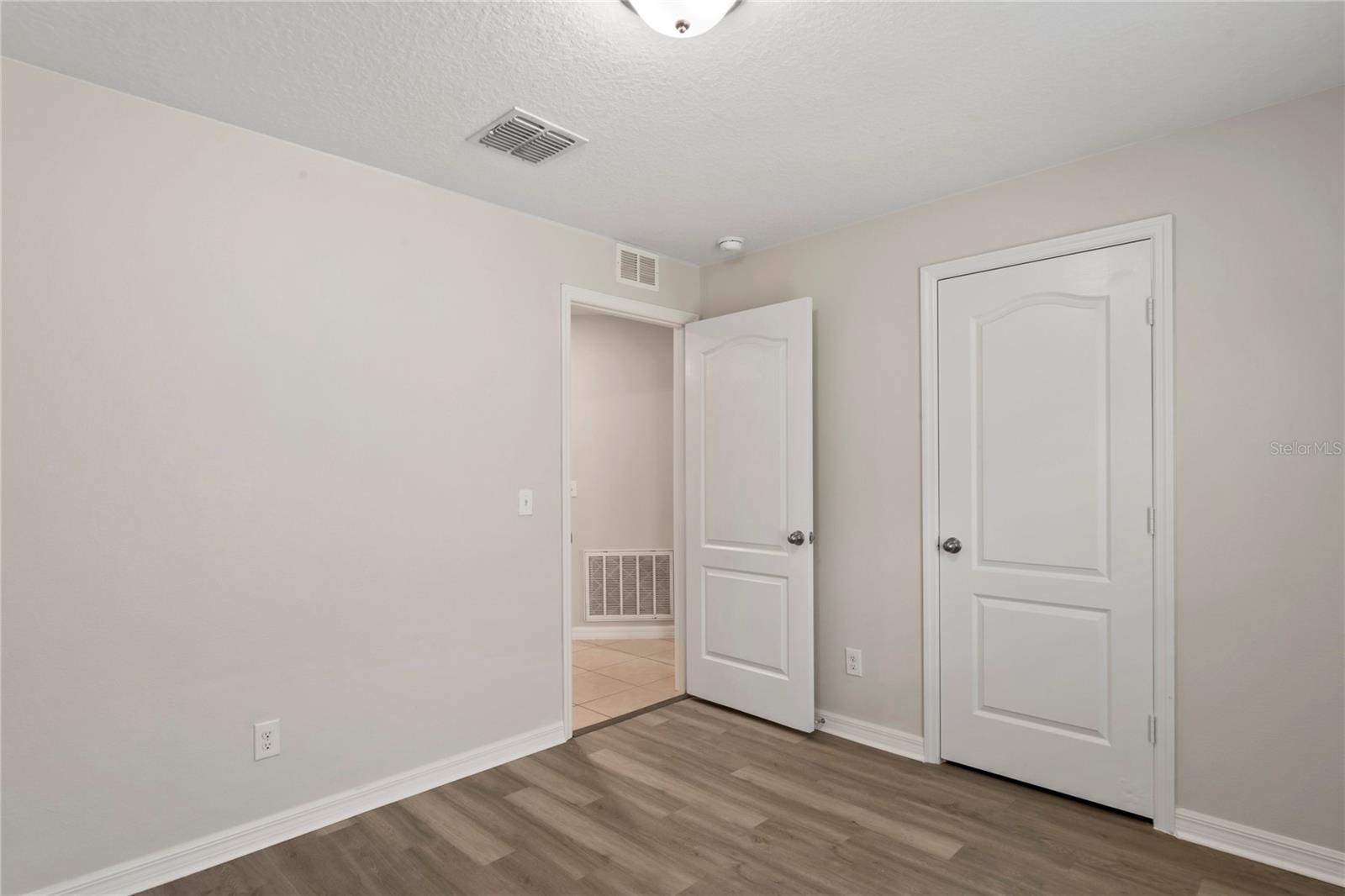 Image 17 of 26 For 2211 Caspian Drive