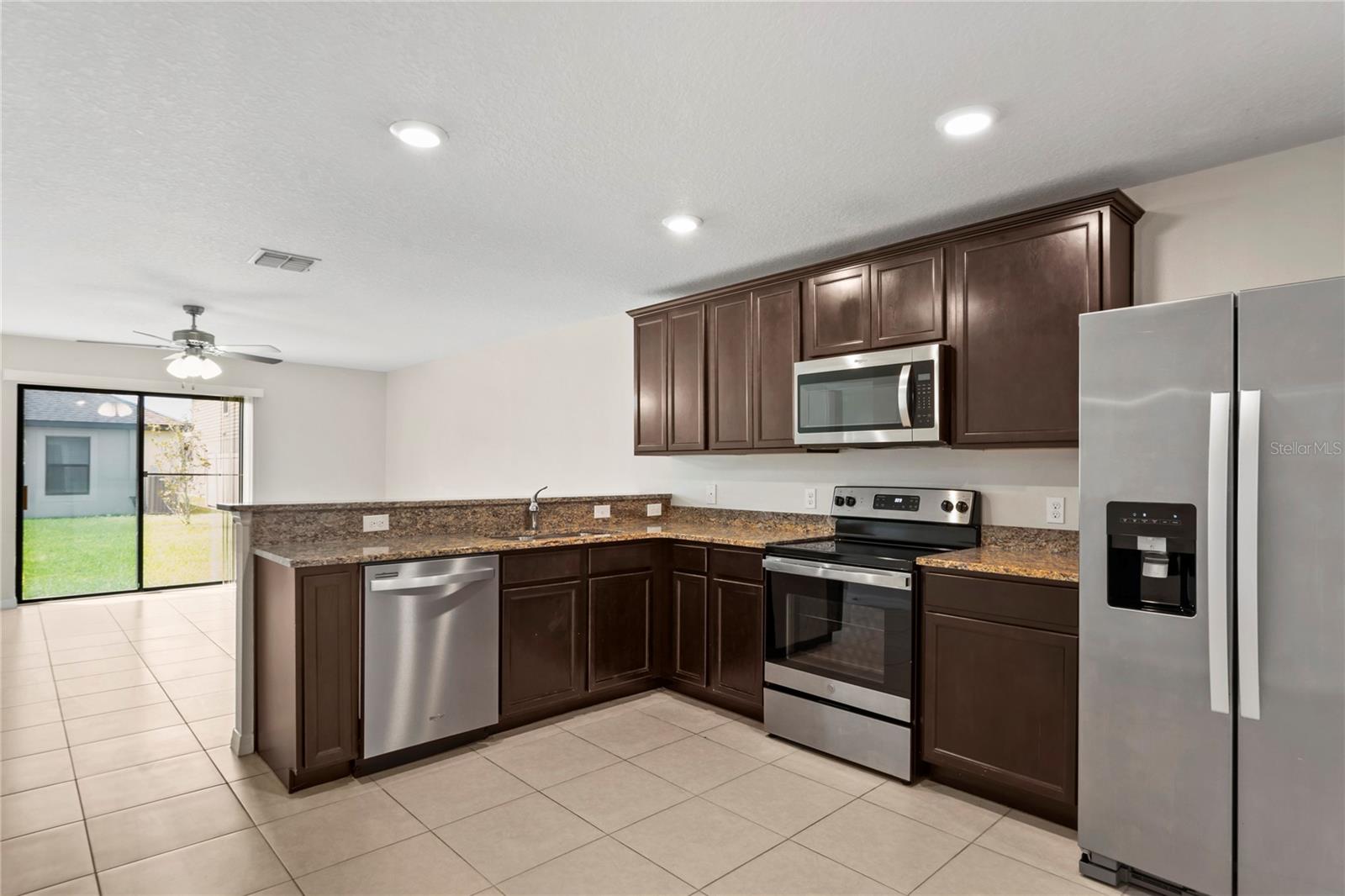 Image 7 of 26 For 2211 Caspian Drive