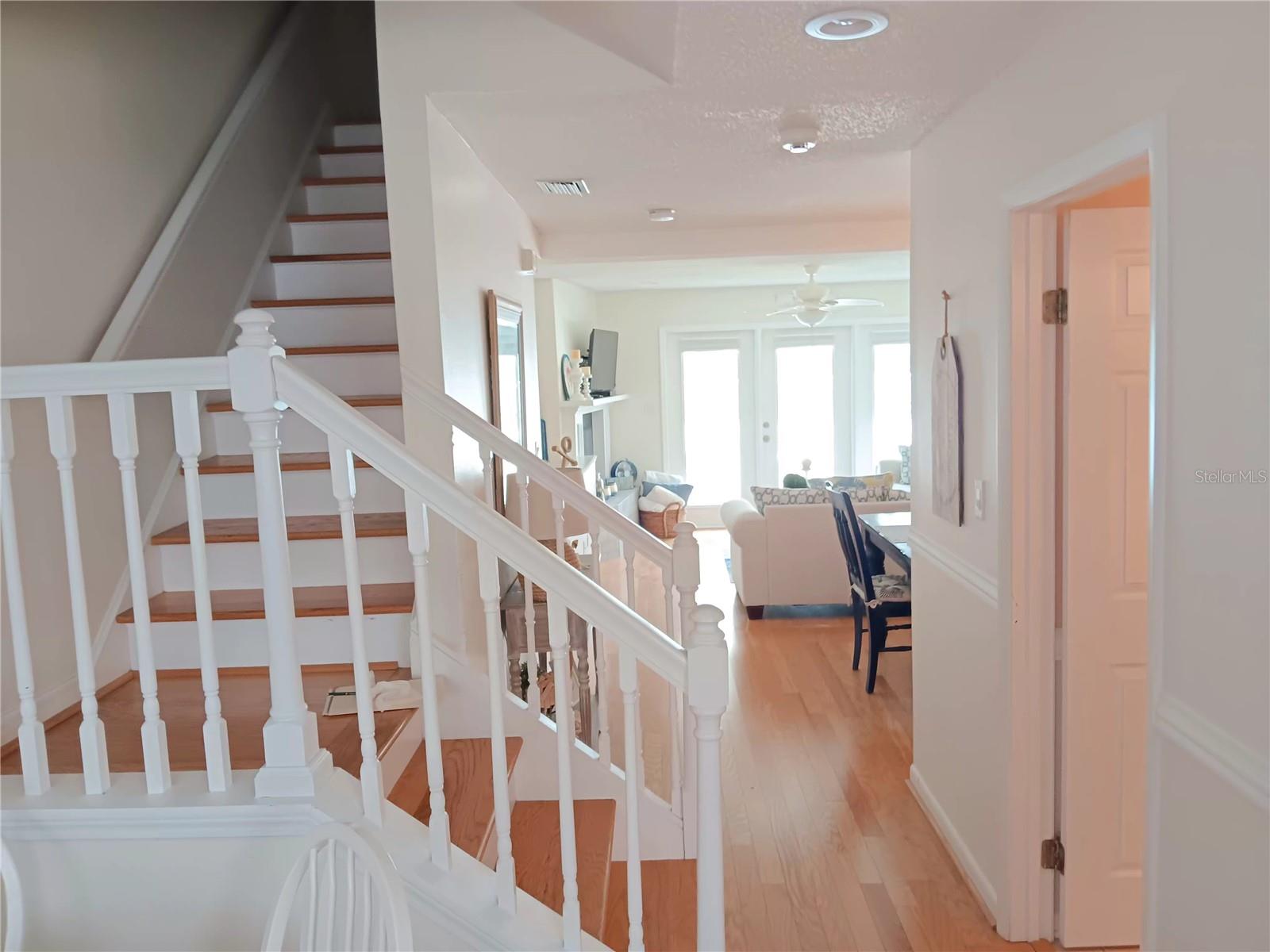 Image 14 of 41 For 17960 Gulf Boulevard 118