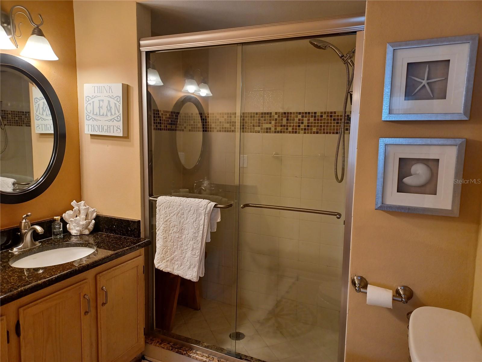 Image 21 of 41 For 17960 Gulf Boulevard 118