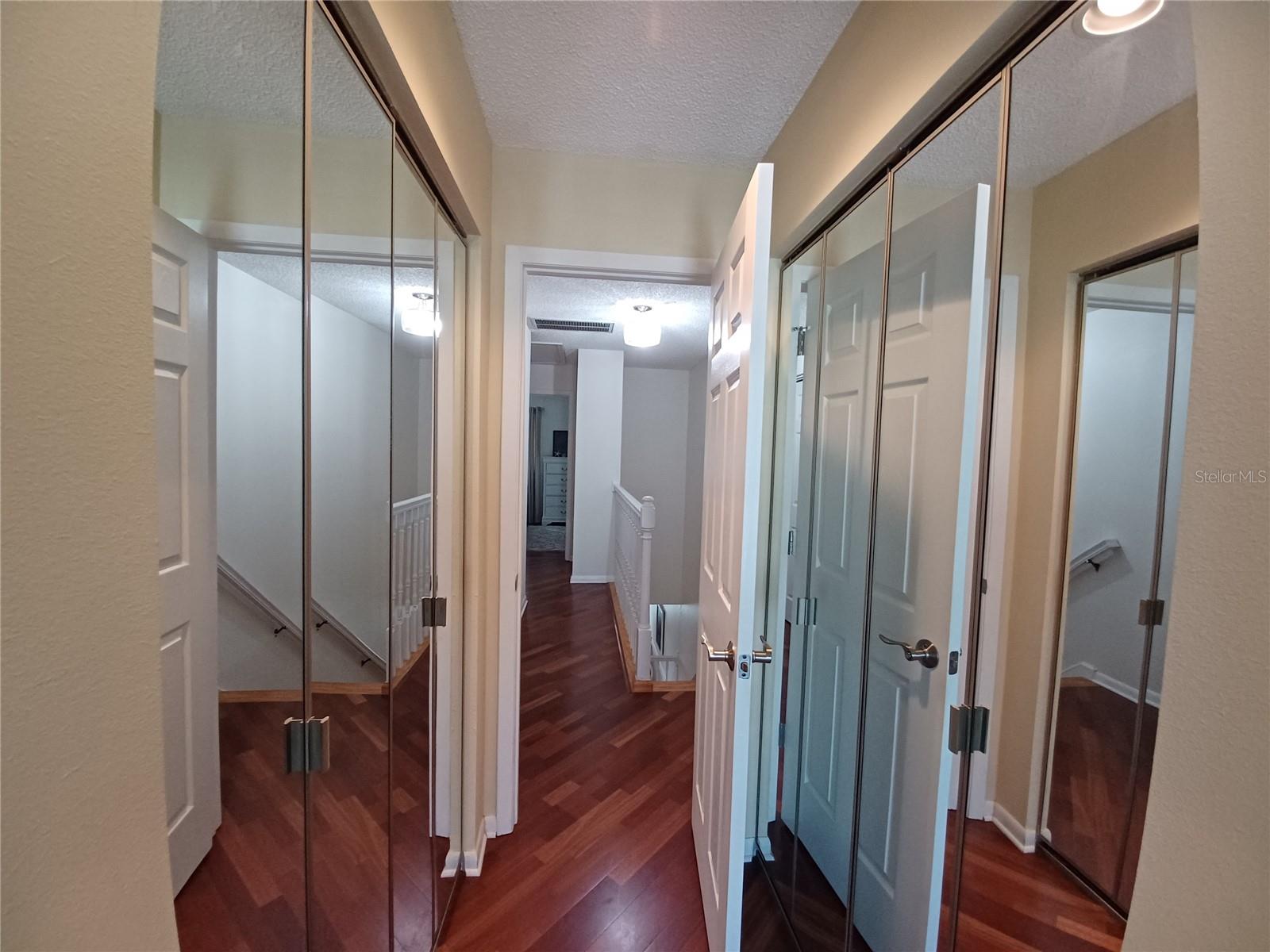 Image 22 of 41 For 17960 Gulf Boulevard 118