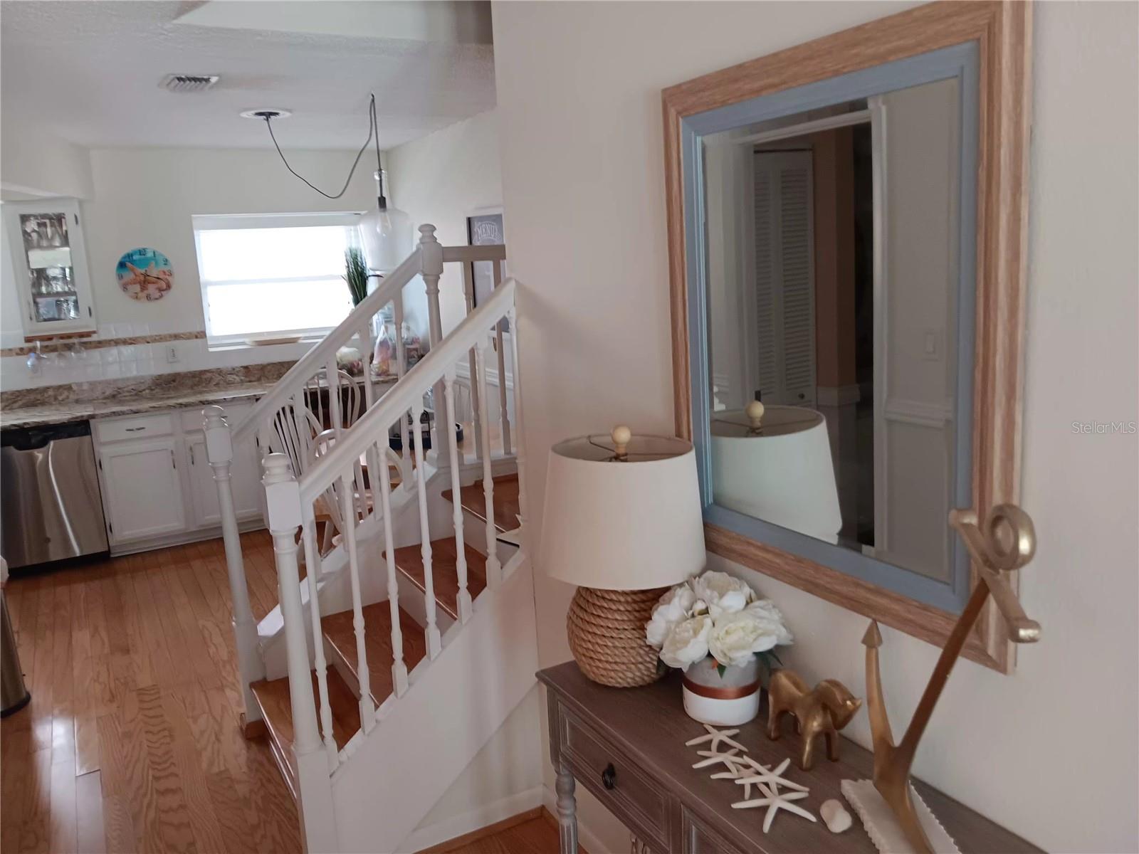 Image 8 of 41 For 17960 Gulf Boulevard 118