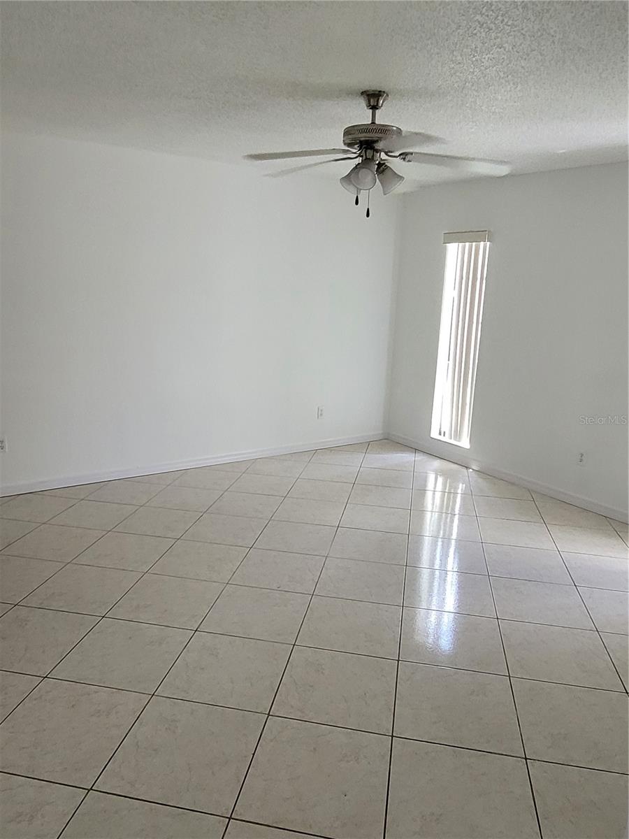 Image 12 of 23 For 9508 Pembridge Court