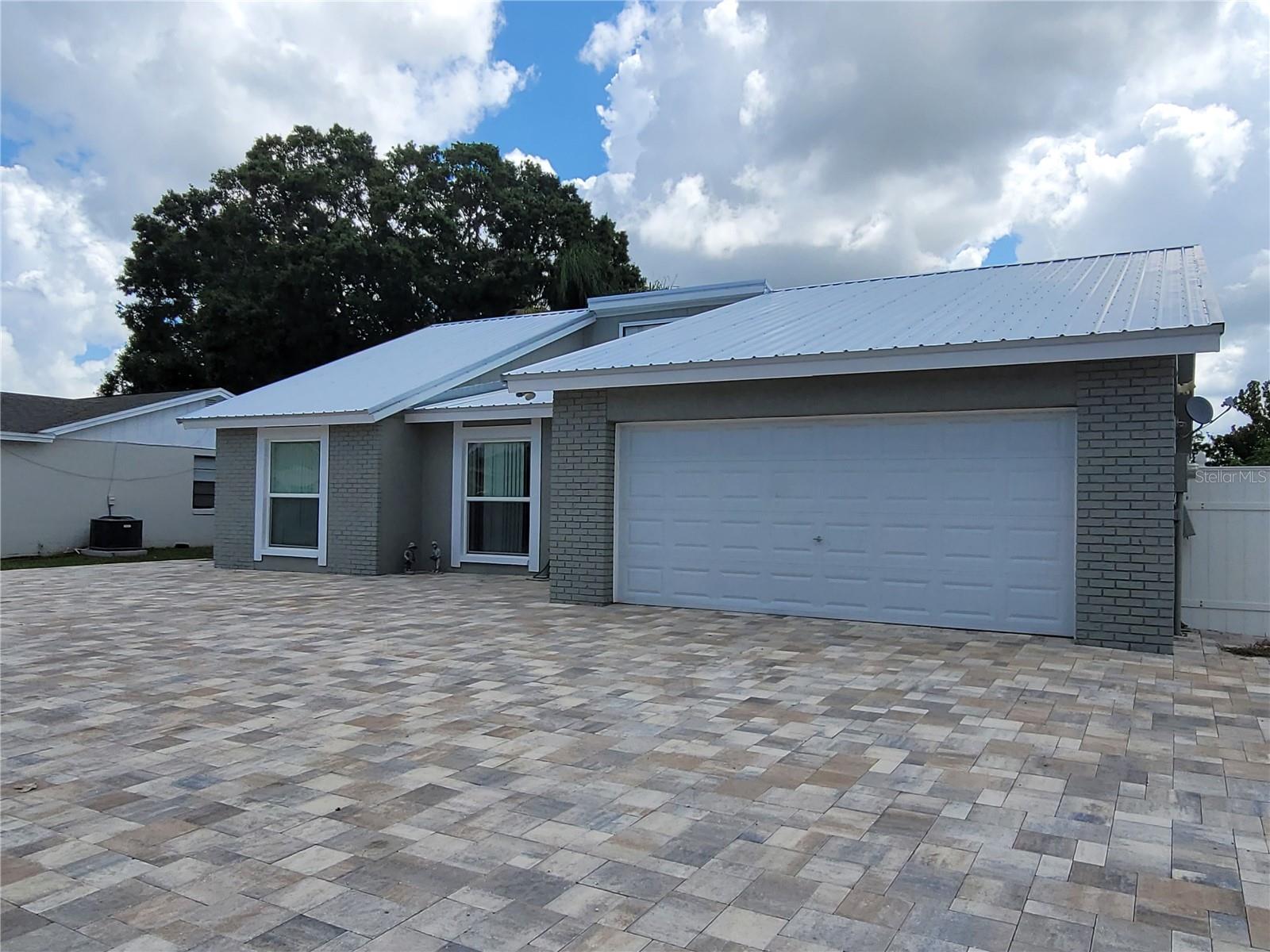 Image 19 of 23 For 9508 Pembridge Court