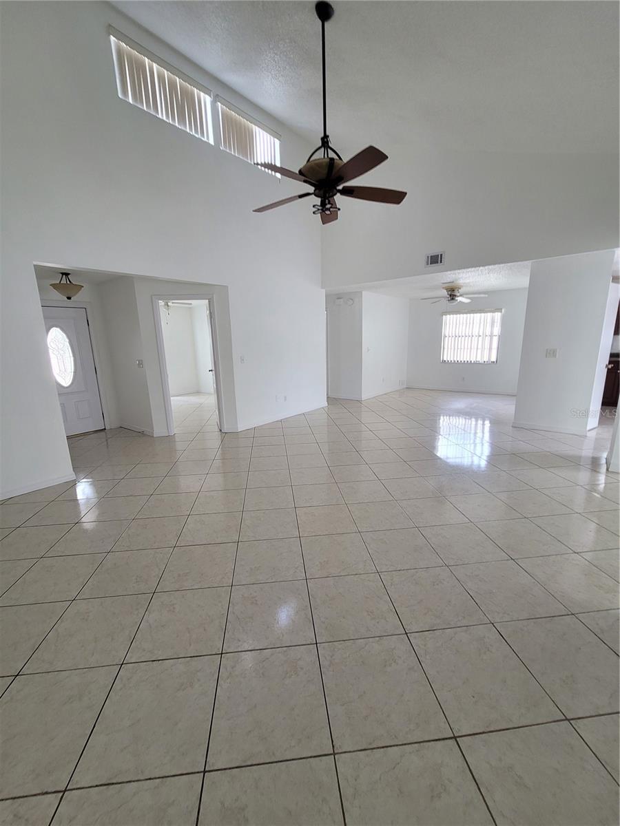 Image 2 of 23 For 9508 Pembridge Court