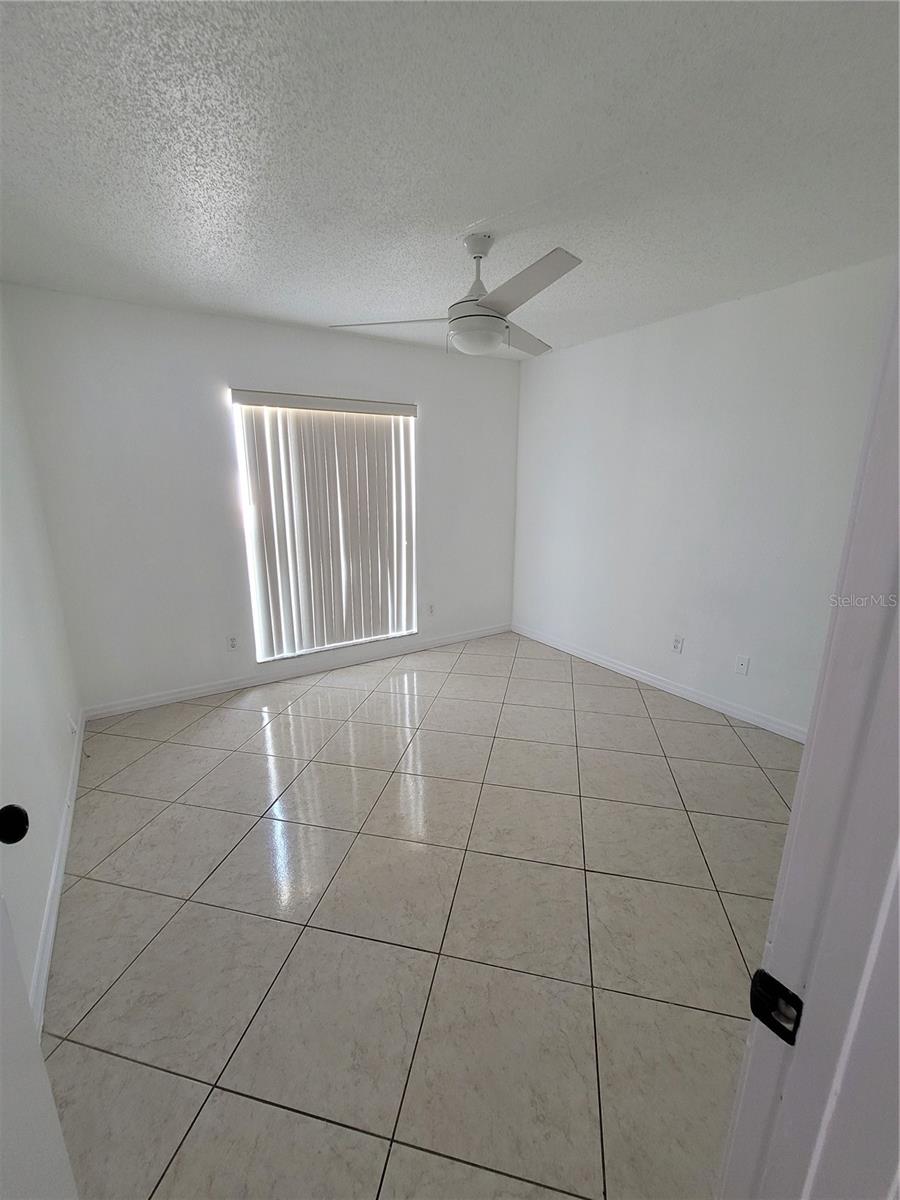 Image 5 of 23 For 9508 Pembridge Court