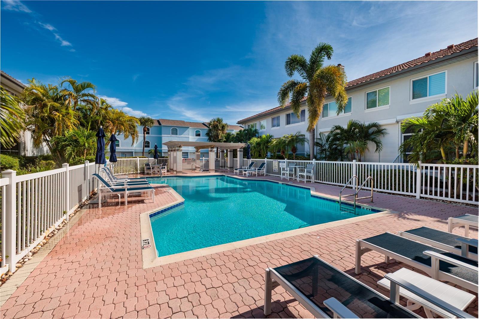 Image 44 of 74 For 903 Pinellas Bayway S 104