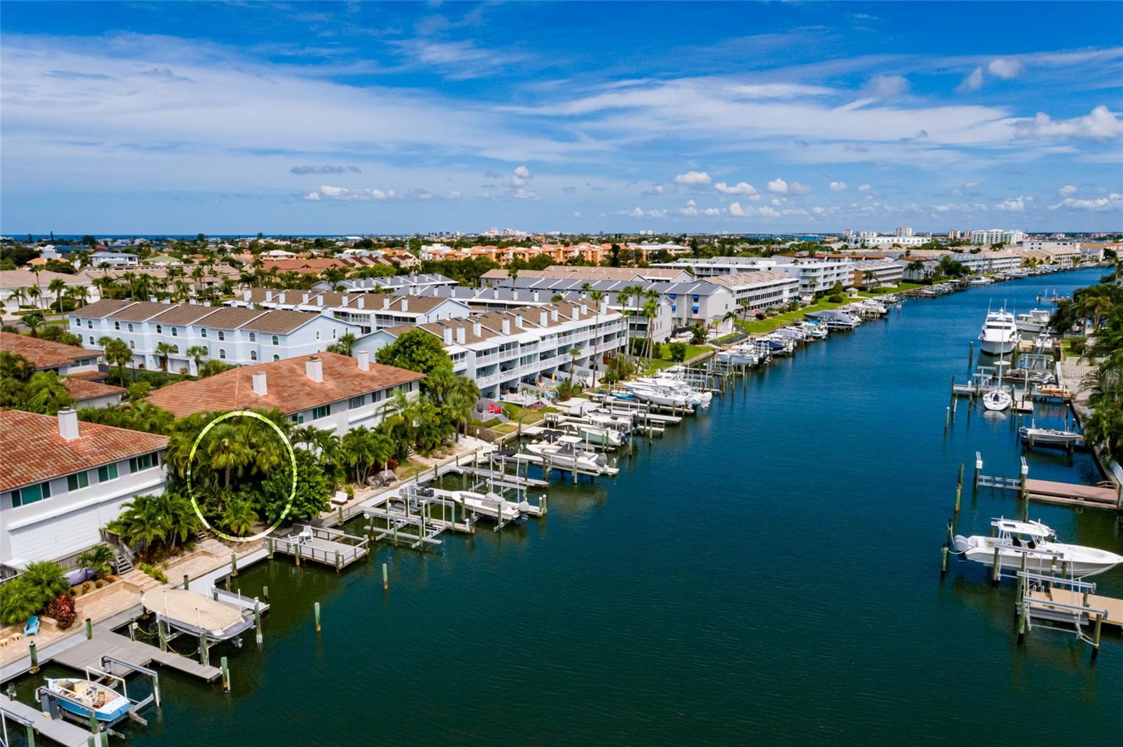 Image 47 of 74 For 903 Pinellas Bayway S 104