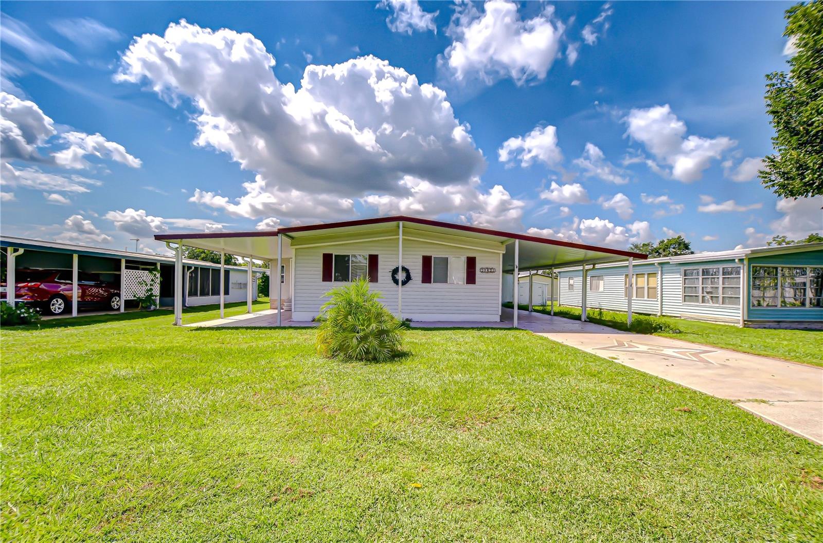Image 3 of 44 For 39432 Dundee Road