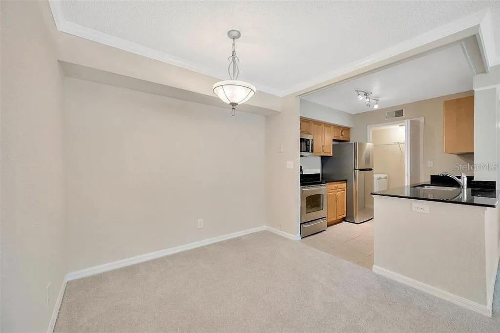 Image 10 of 40 For 3274 Haviland Court 104