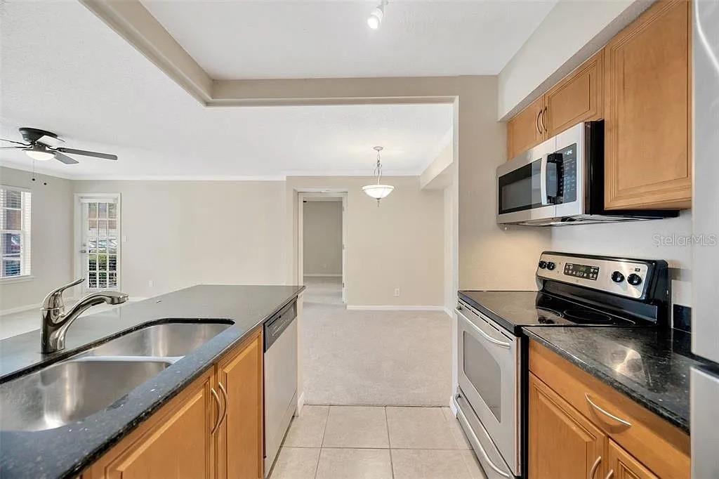Image 11 of 40 For 3274 Haviland Court 104
