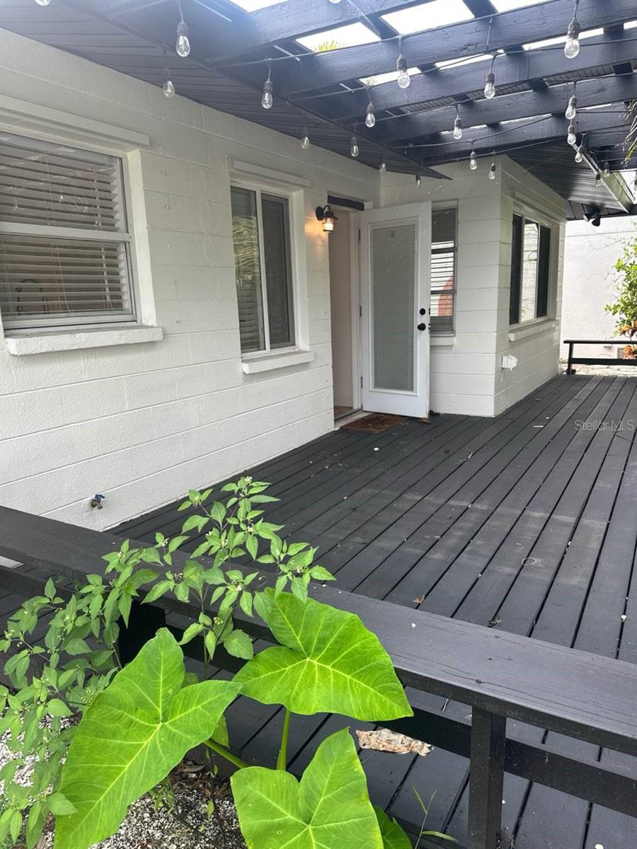 Image 21 of 23 For 4390 Maple Street Ne
