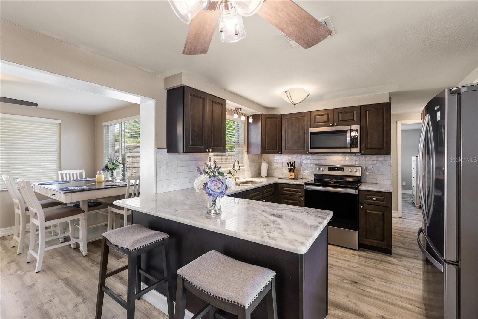 Image 11 of 31 For 4934 Lemonwood Loop