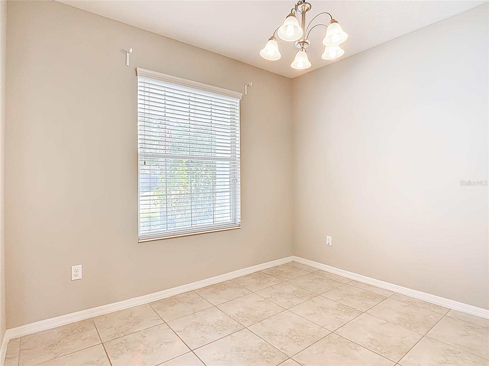Image 12 of 100 For 8310 Willow Beach Drive