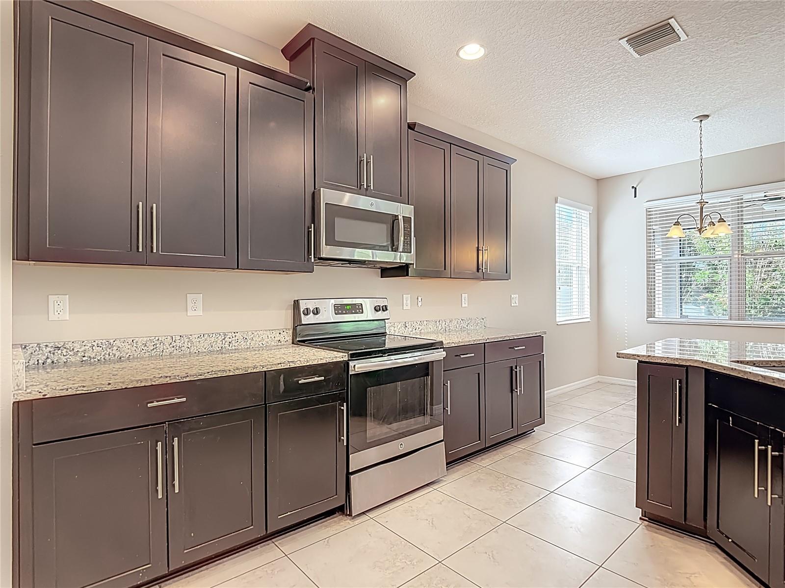 Image 17 of 100 For 8310 Willow Beach Drive