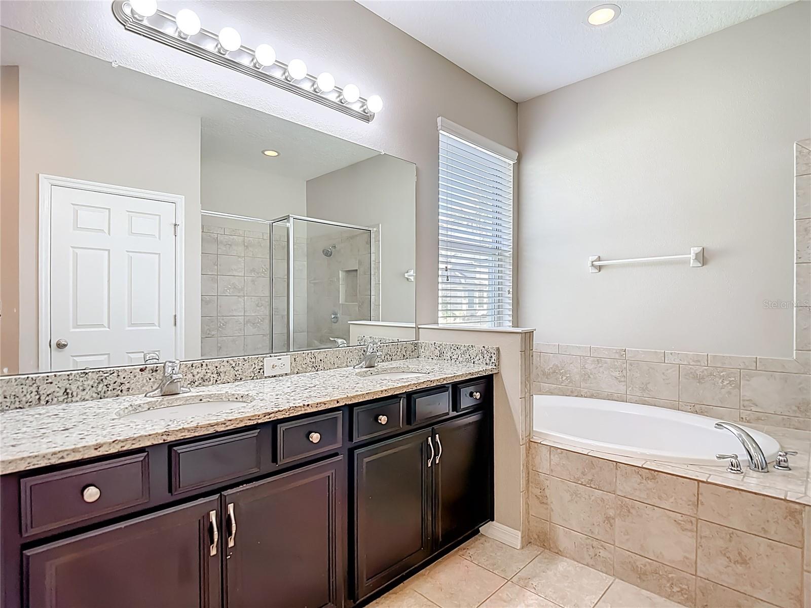 Image 42 of 100 For 8310 Willow Beach Drive