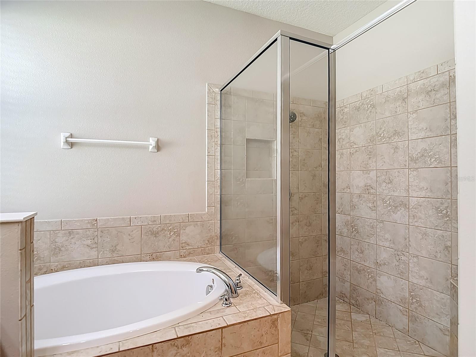Image 43 of 100 For 8310 Willow Beach Drive