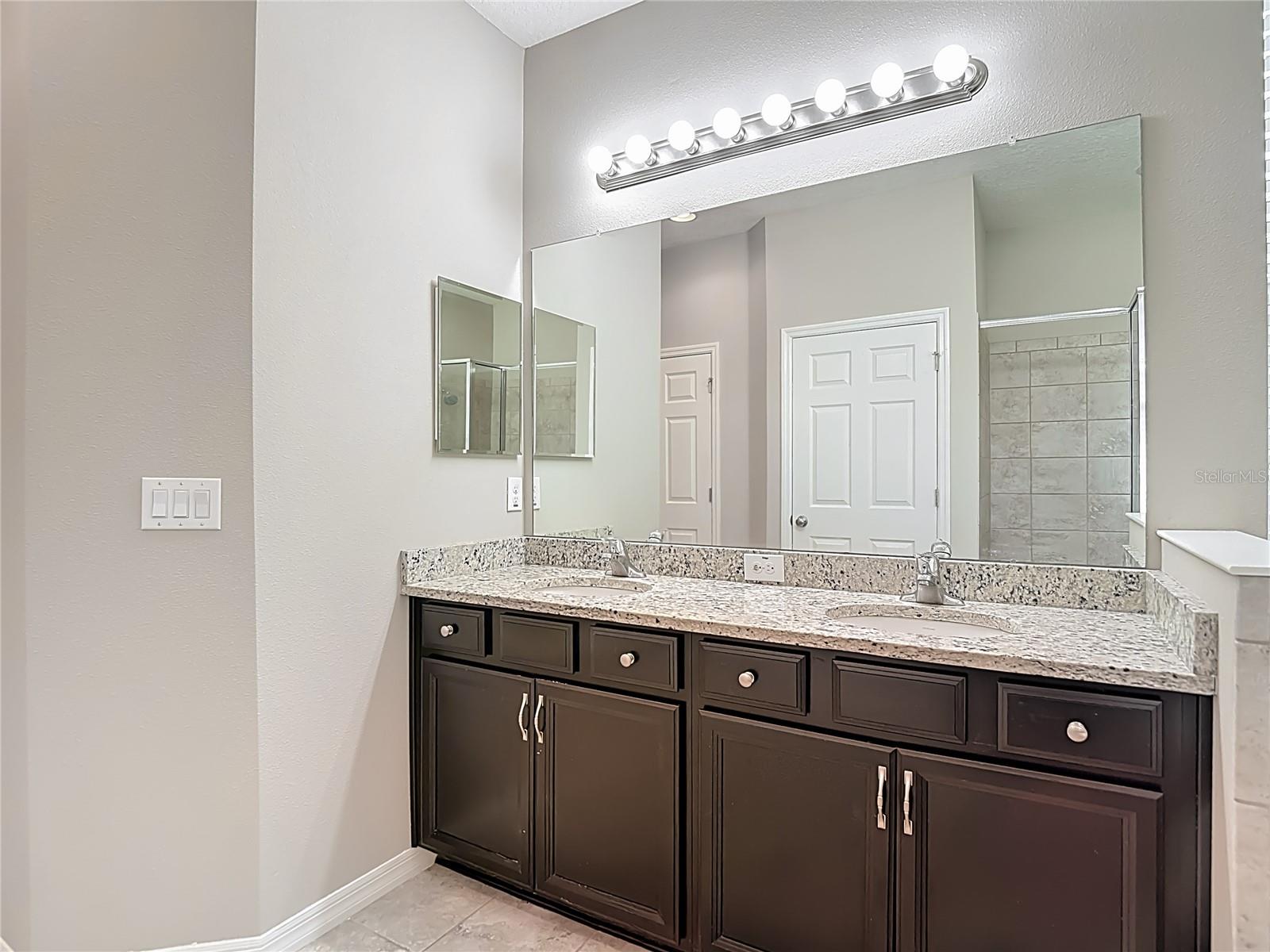 Image 45 of 100 For 8310 Willow Beach Drive