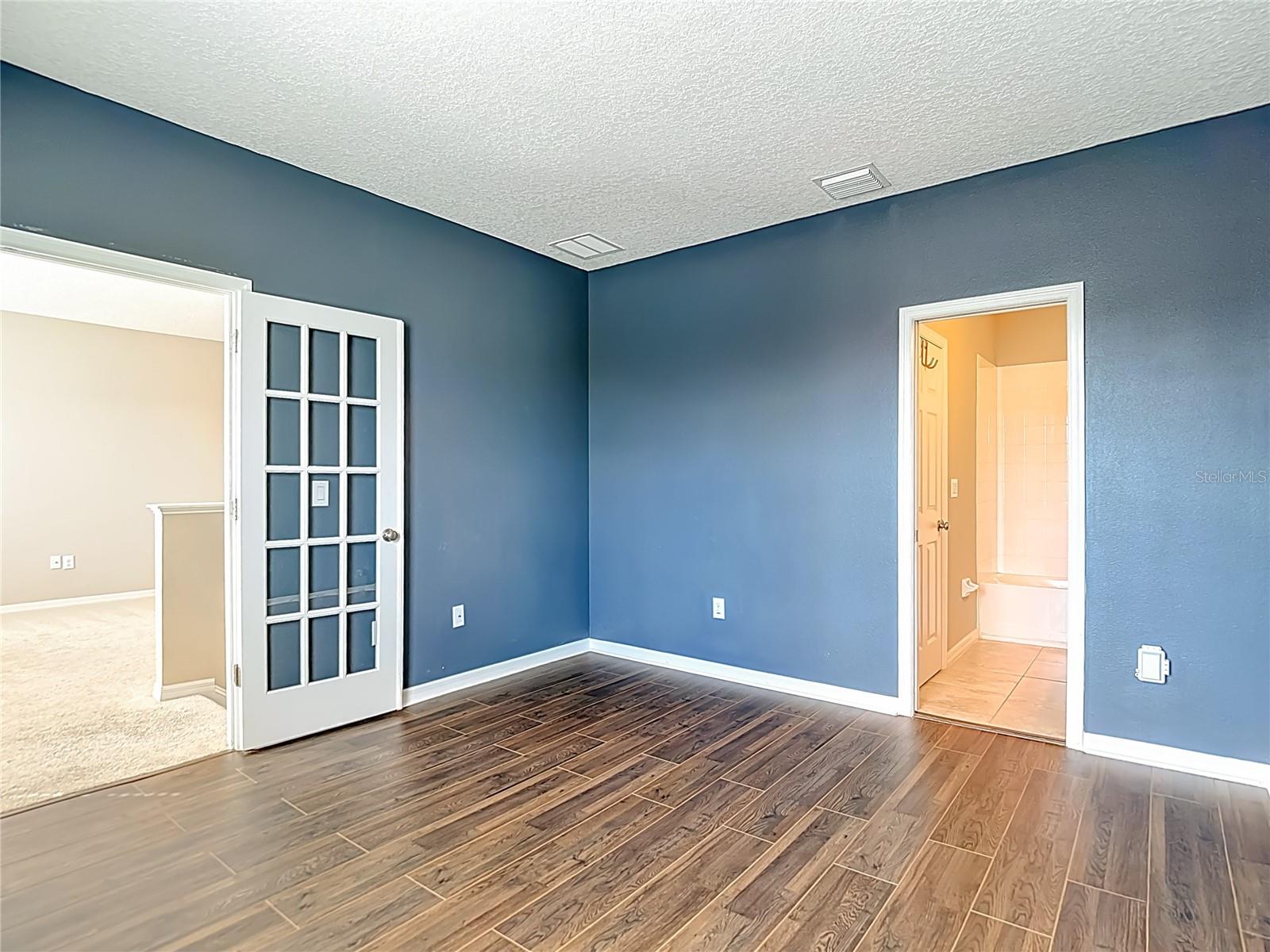 Image 57 of 100 For 8310 Willow Beach Drive