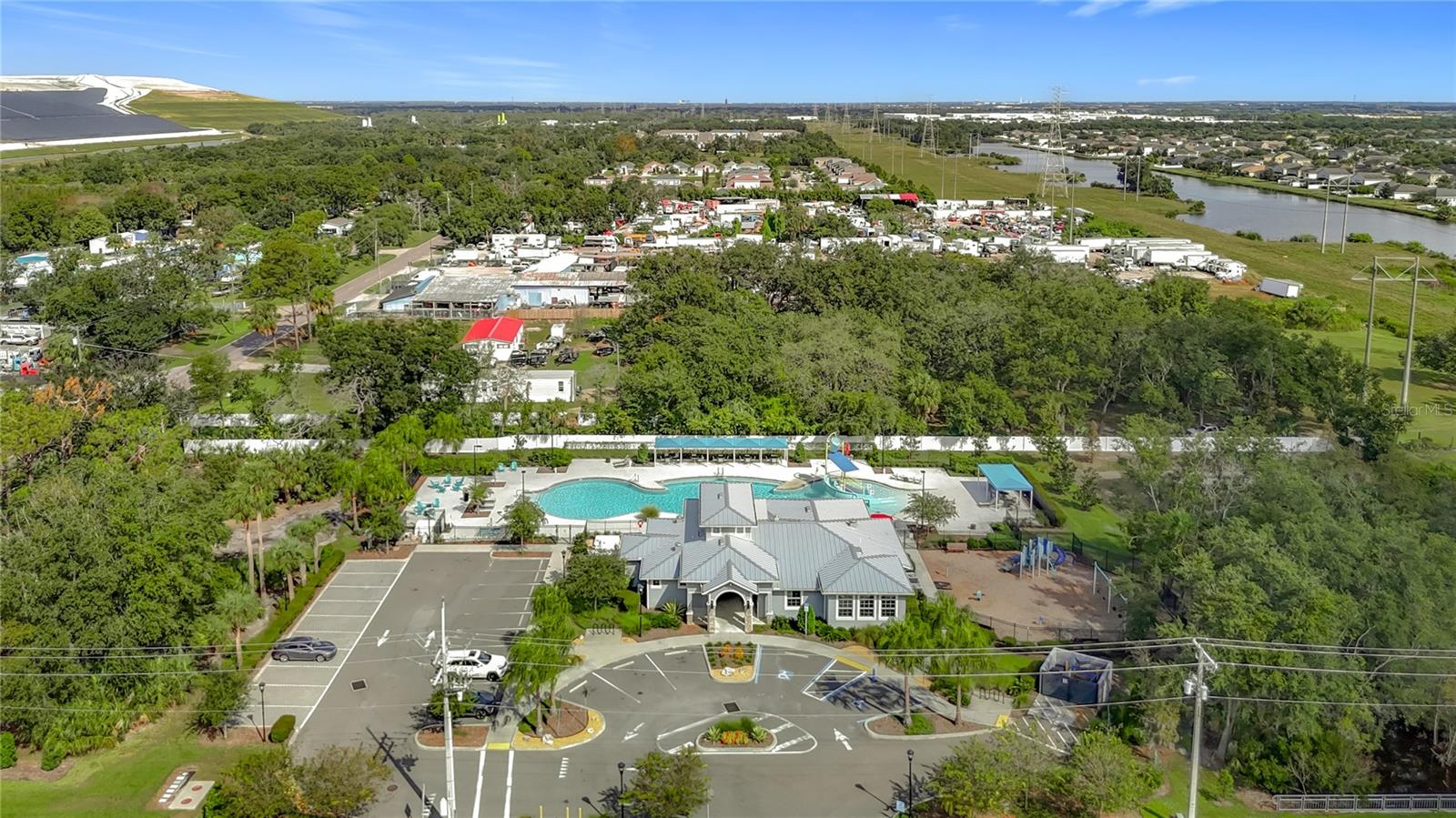 Image 91 of 100 For 8310 Willow Beach Drive