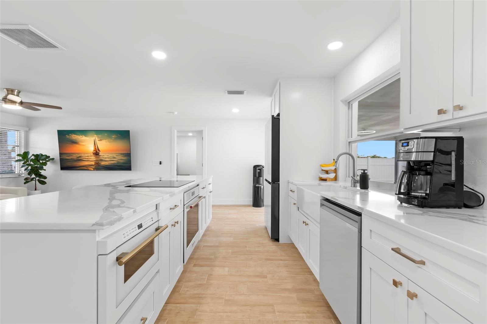 Image 14 of 57 For 12125 6th Street E