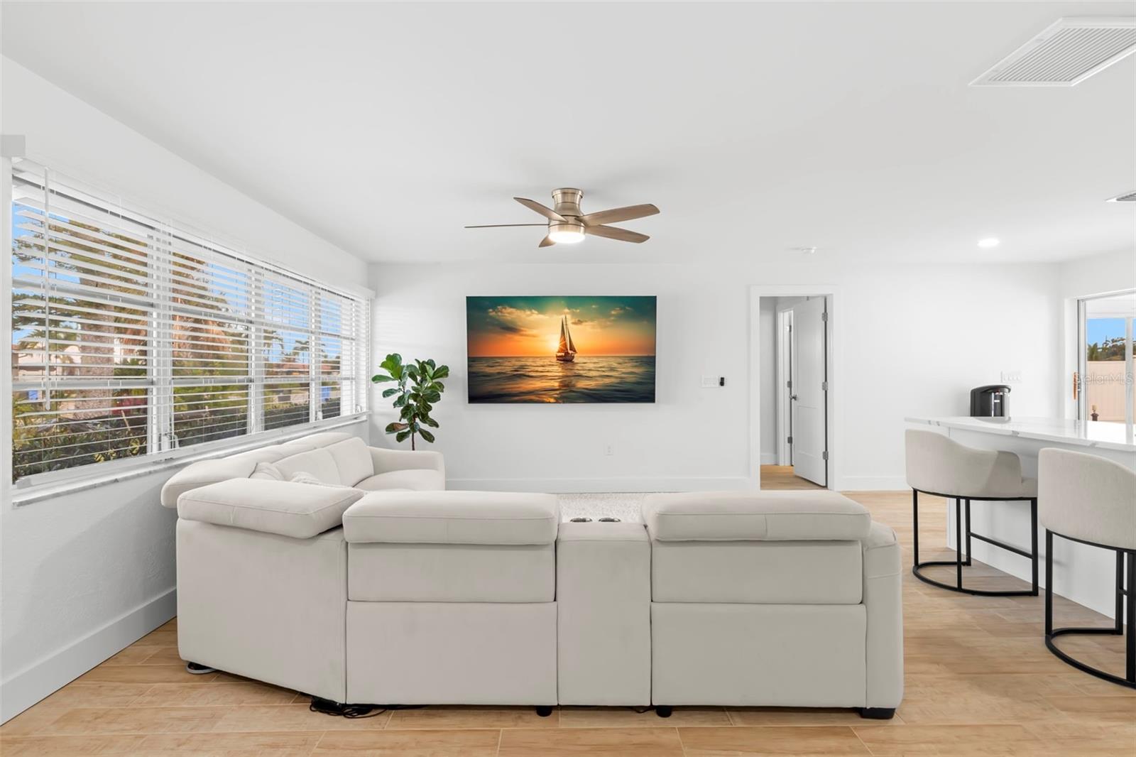 Image 9 of 57 For 12125 6th Street E
