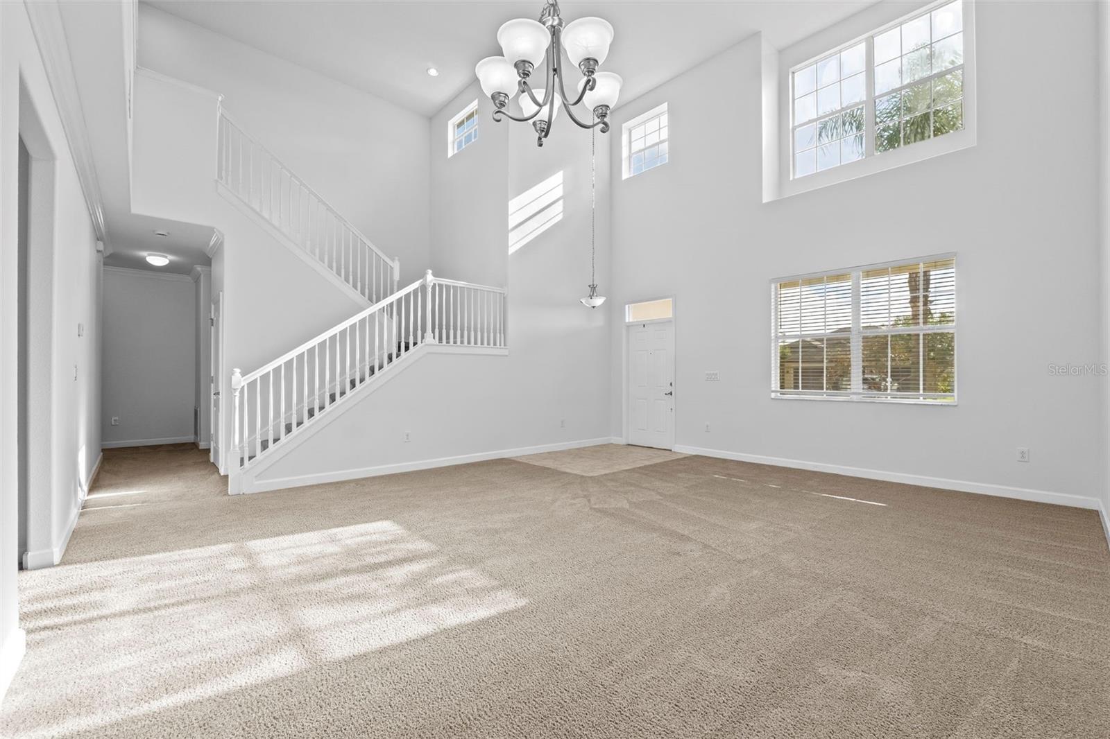 Image 11 of 90 For 3825 Buckinghamshire Drive
