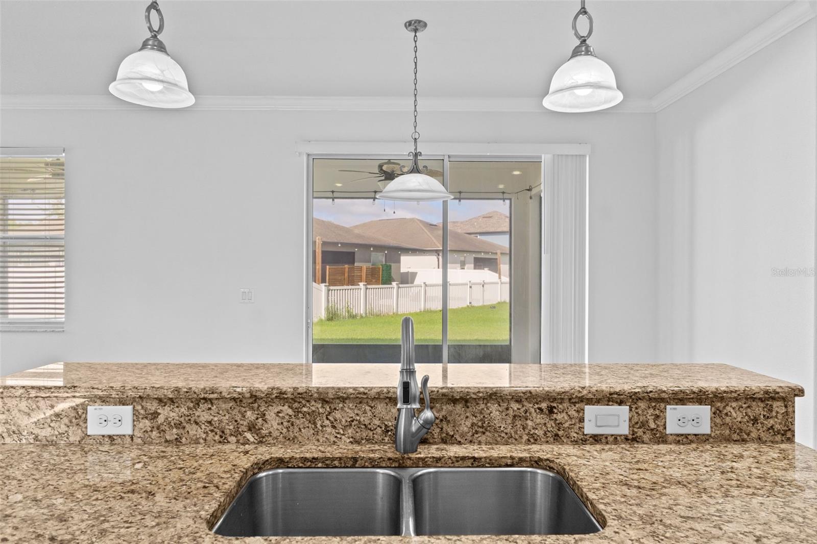 Image 23 of 90 For 3825 Buckinghamshire Drive