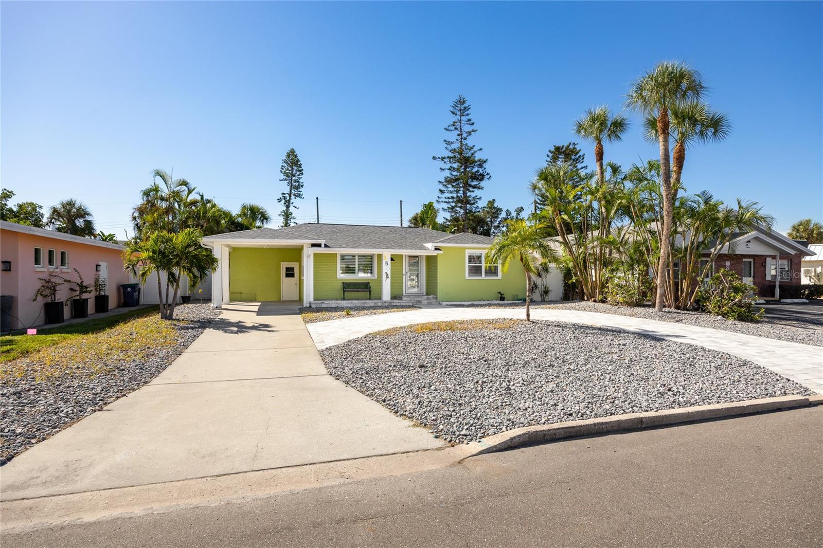 Image 4 of 48 For 350 81st Avenue