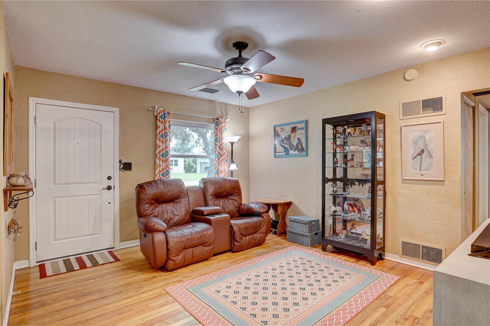 Image 6 of 45 For 3124 31st Avenue N