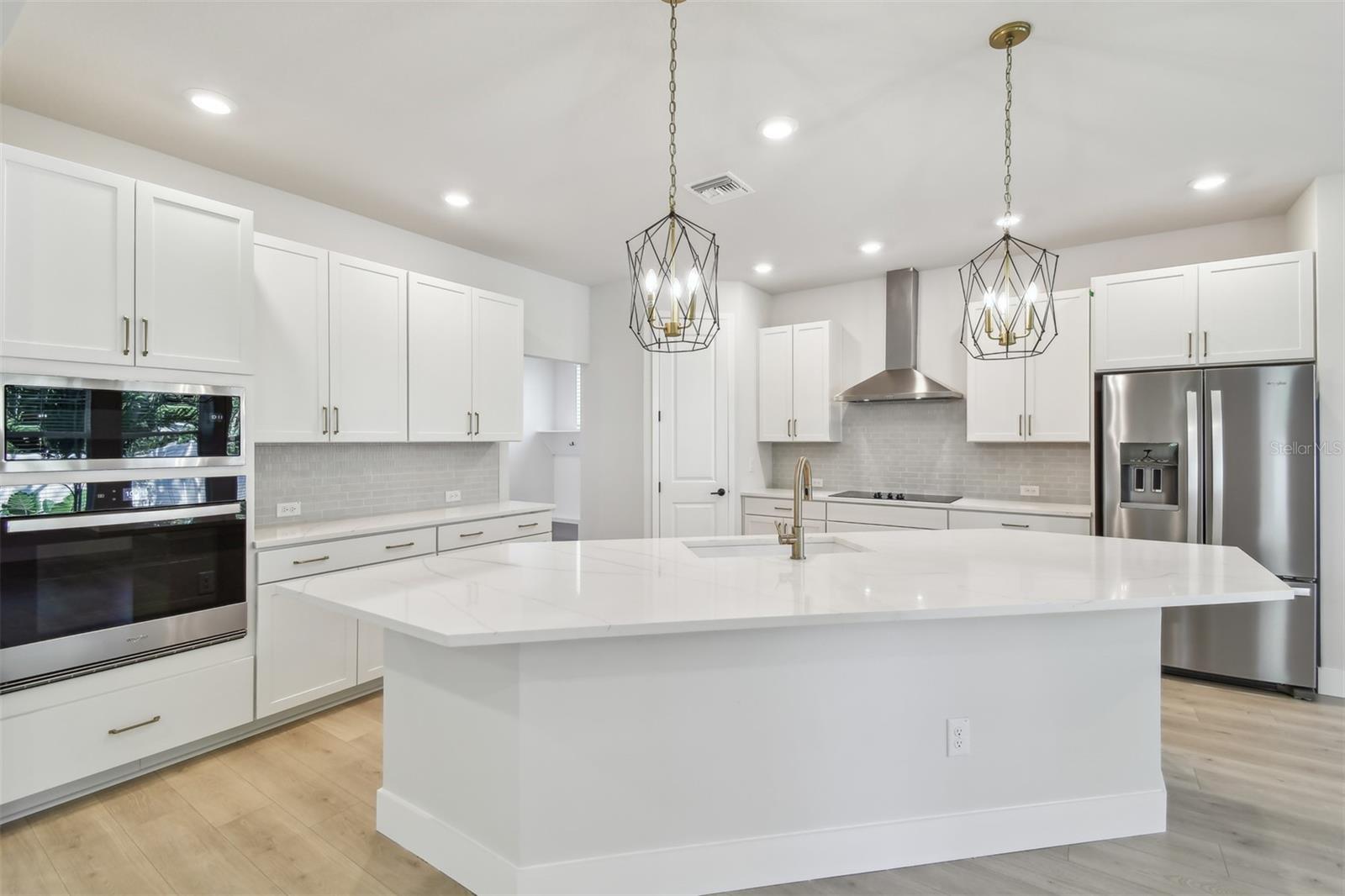 Image 15 of 21 For 8056 33rd Avenue N