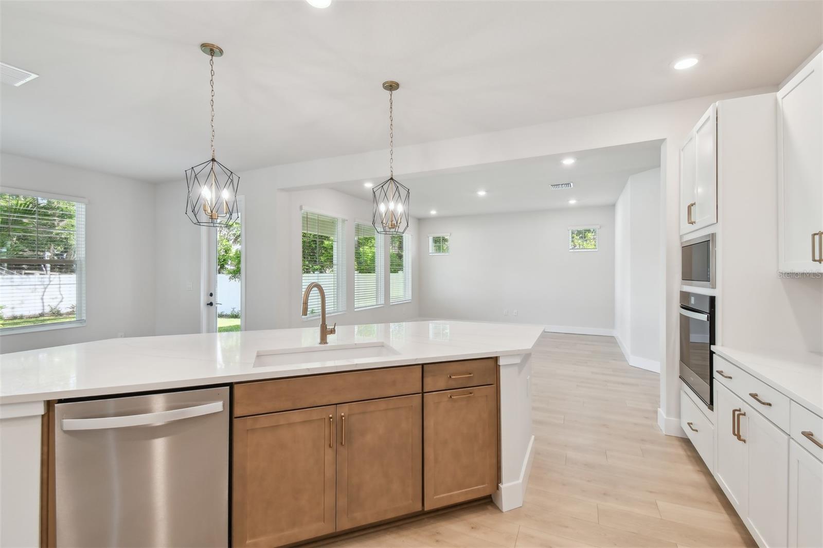 Image 16 of 21 For 8056 33rd Avenue N