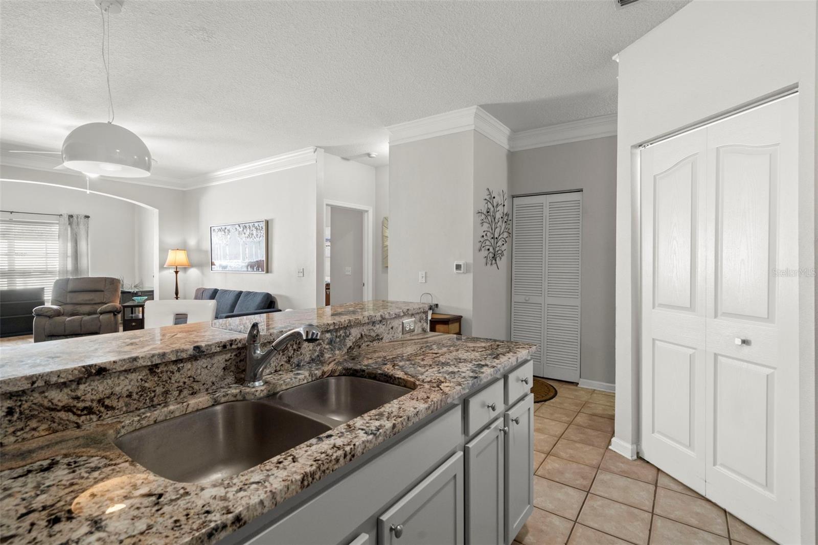 Image 6 of 36 For 4207 Dale Mabry Highway 11104