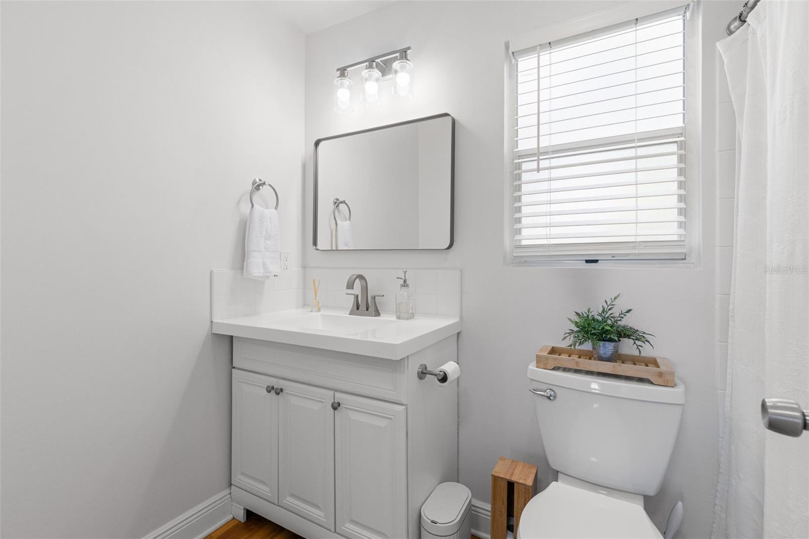 Image 18 of 28 For 5653 67th Avenue N 221