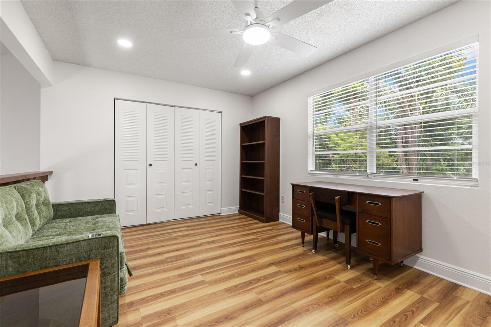 Image 21 of 28 For 5653 67th Avenue N 221