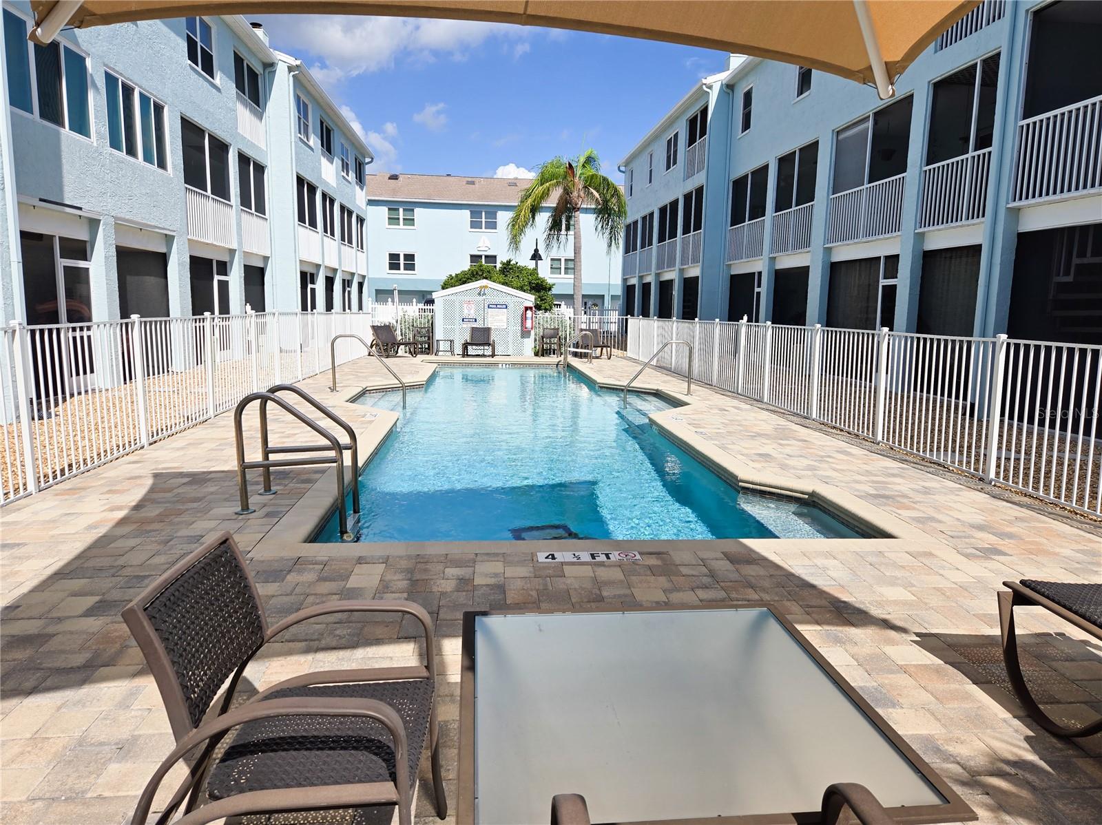 Image 2 of 30 For 1101 Pinellas Bayway S 405