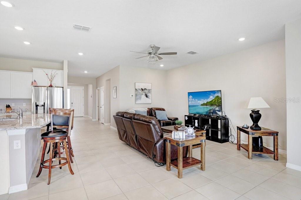 Image 15 of 50 For 4013 Lively Coral Place