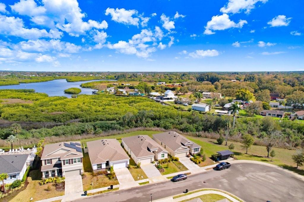 Image 6 of 50 For 4013 Lively Coral Place