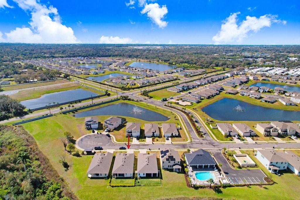 Image 8 of 50 For 4013 Lively Coral Place