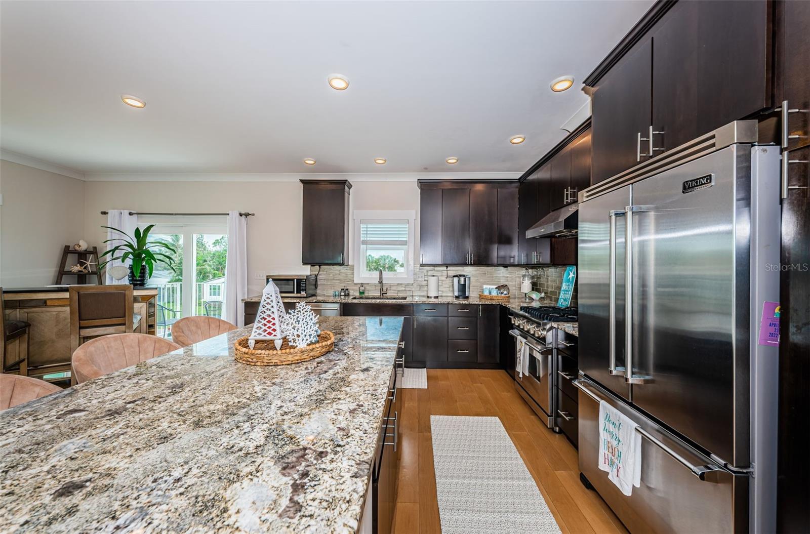 Image 4 of 25 For 16109 3rd Street E