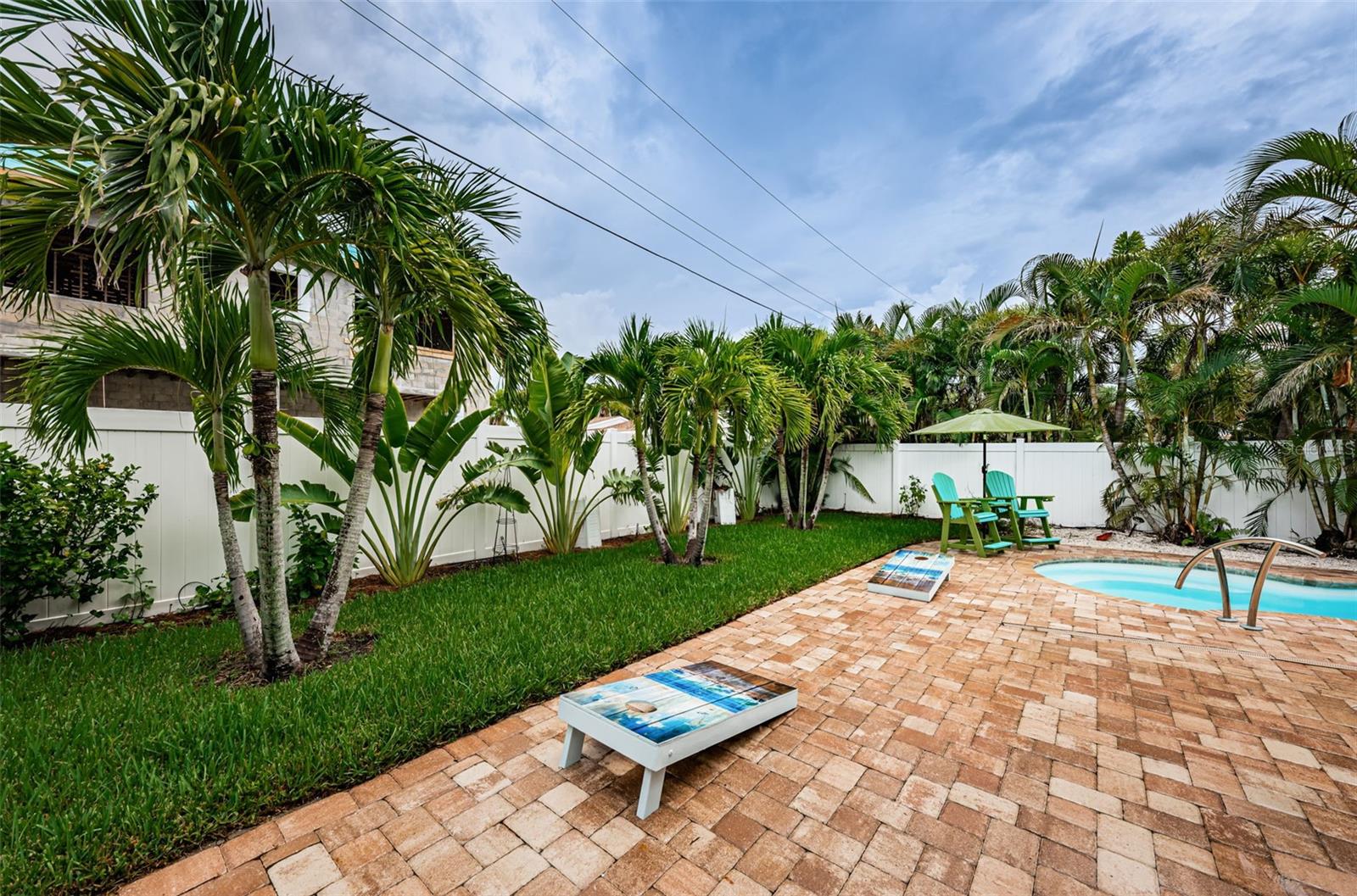 Image 6 of 25 For 16109 3rd Street E