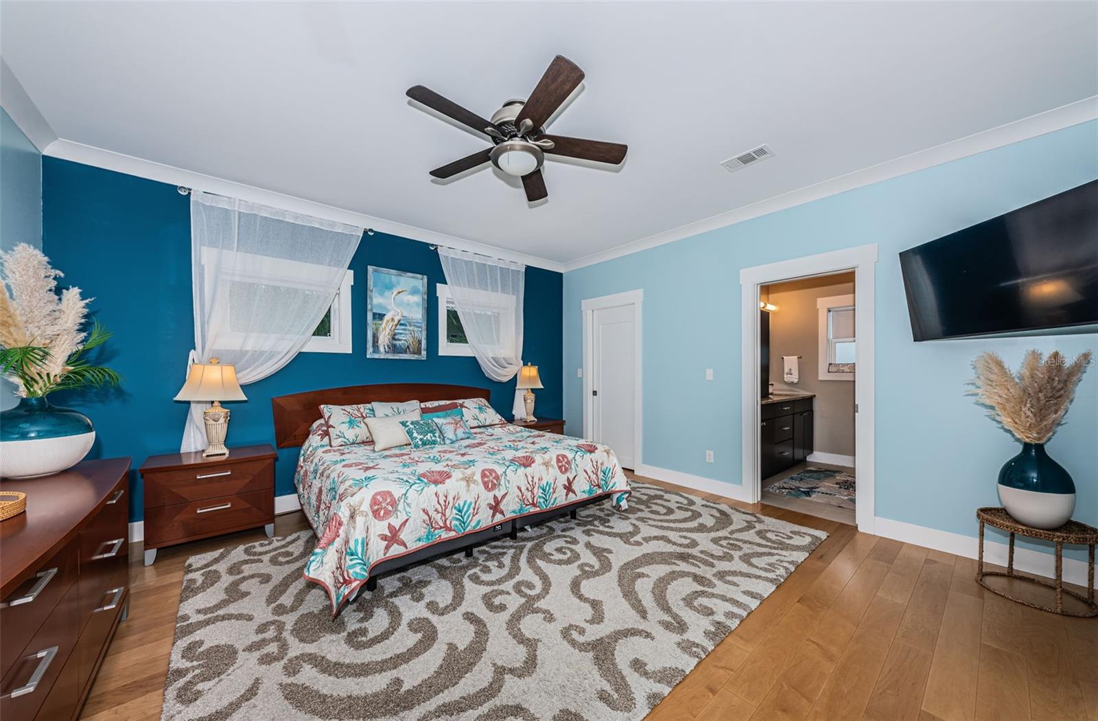 Image 7 of 25 For 16109 3rd Street E