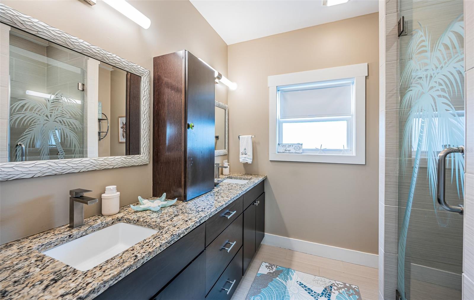 Image 8 of 25 For 16109 3rd Street E