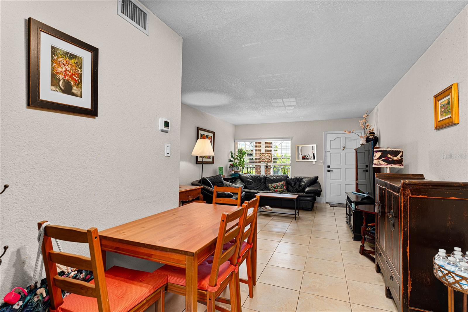 Image 13 of 33 For 208 Danube Avenue 203